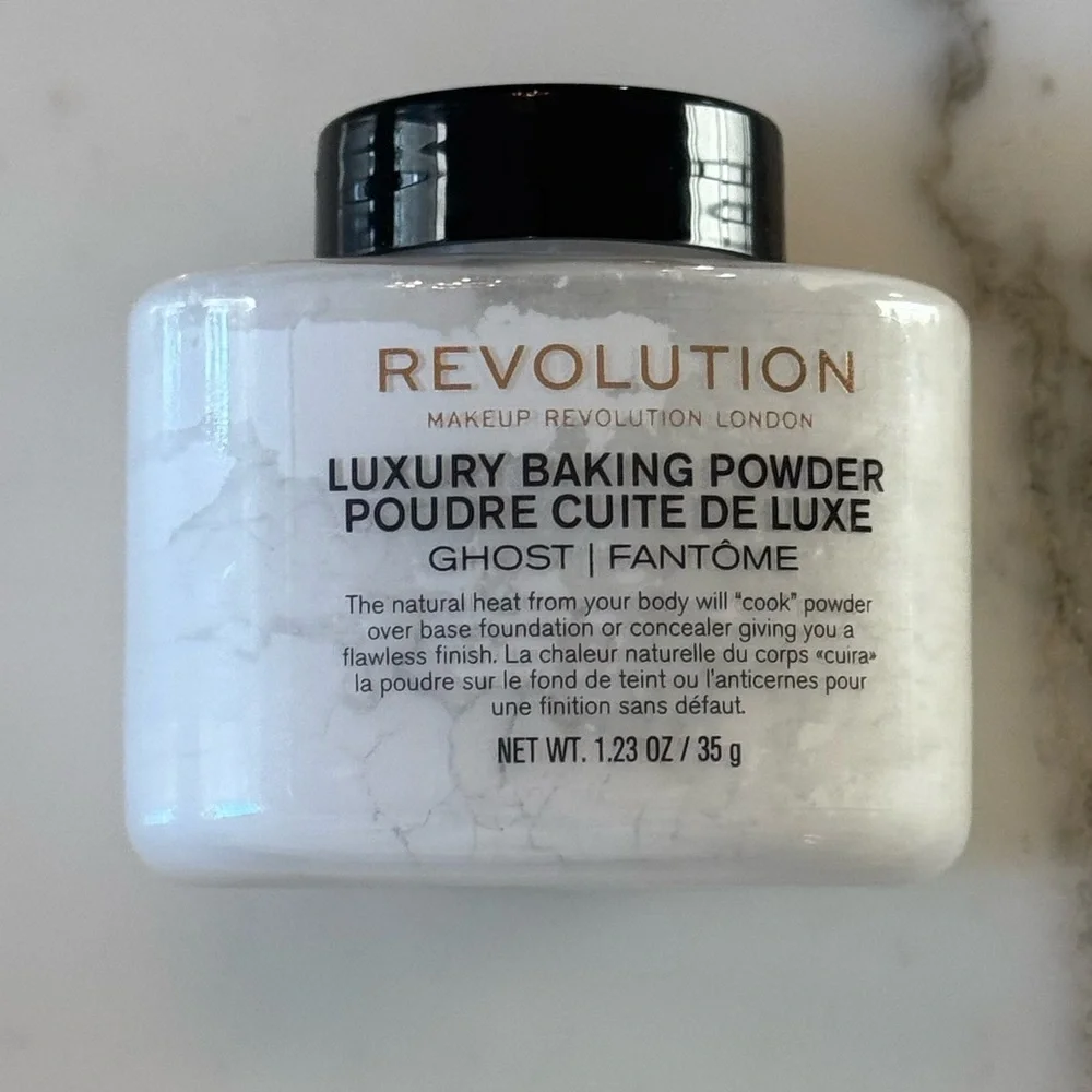 New Revolution Luxury Baking Powder Poudre Cuite Deluxe Ghost Fantome 1.23 oz